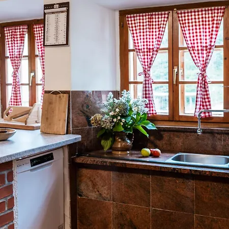 Domacija Gacnik * Idrija