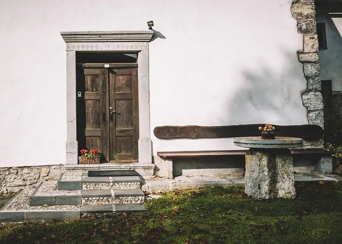 Domacija Gacnik * Idrija